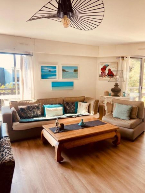 Duplex ensoleillé avec terrasse, à 300m de la plage